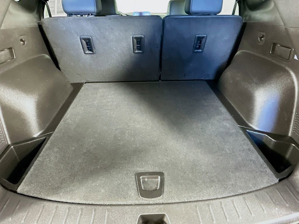 Used 2024 Chevrolet Blazer LT w/ Midnight/Sport Edition image 33