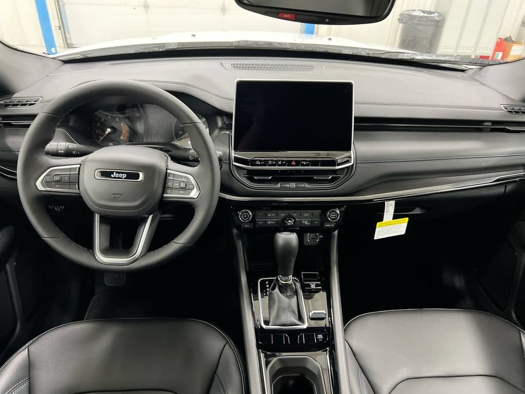 New 2026 Jeep Compass Limited AWD/4WD image 10
