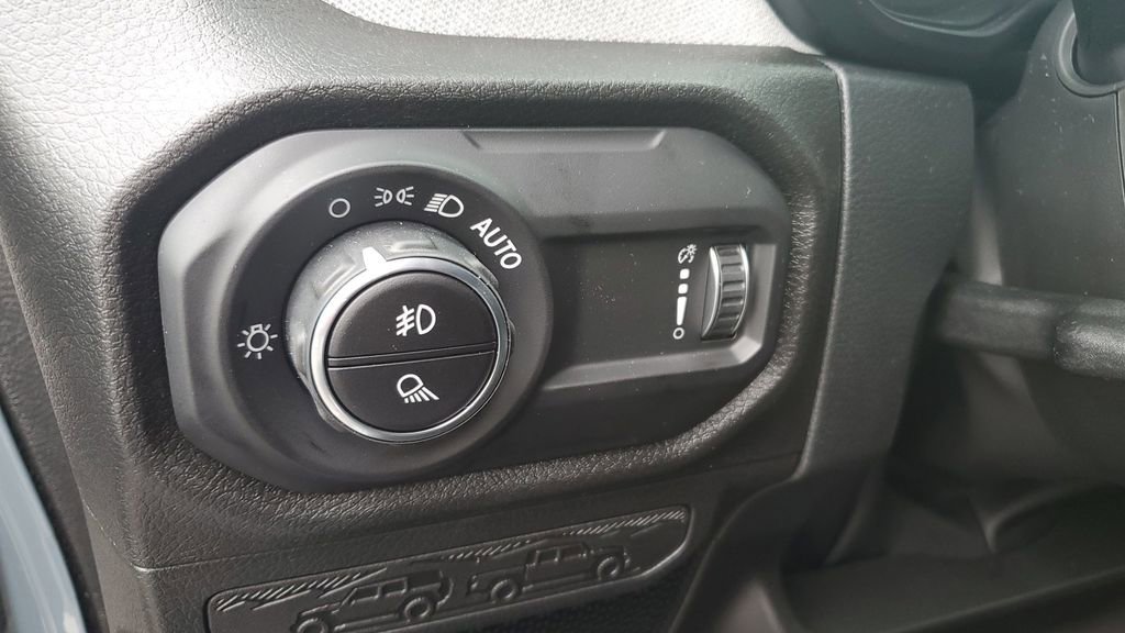 New 2026 Jeep Gladiator Sport image 21