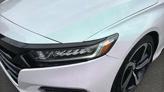 Used 2018 Honda Accord Sport image 7