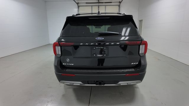 Used 2026 Ford Explorer Active w/ Active Comfort Package AWD/4WD image 9