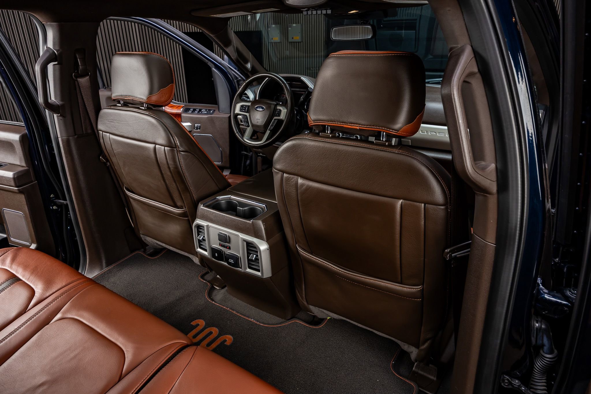 Used 2022 Ford F250 King Ranch w/ King Ranch Ultimate Package AWD/4WD image 32