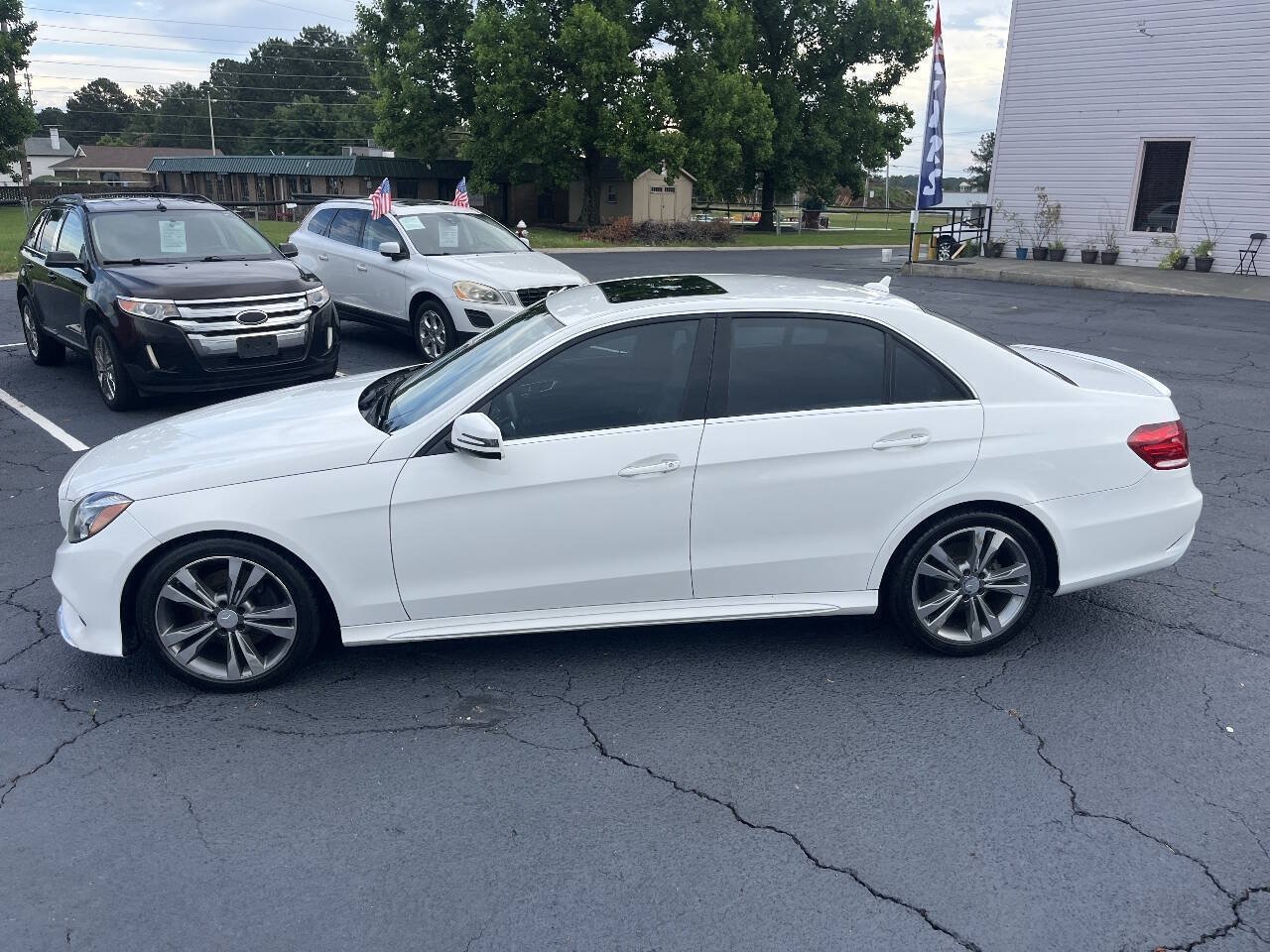 Used 2014 Mercedes-Benz E 350 Sedan image 21