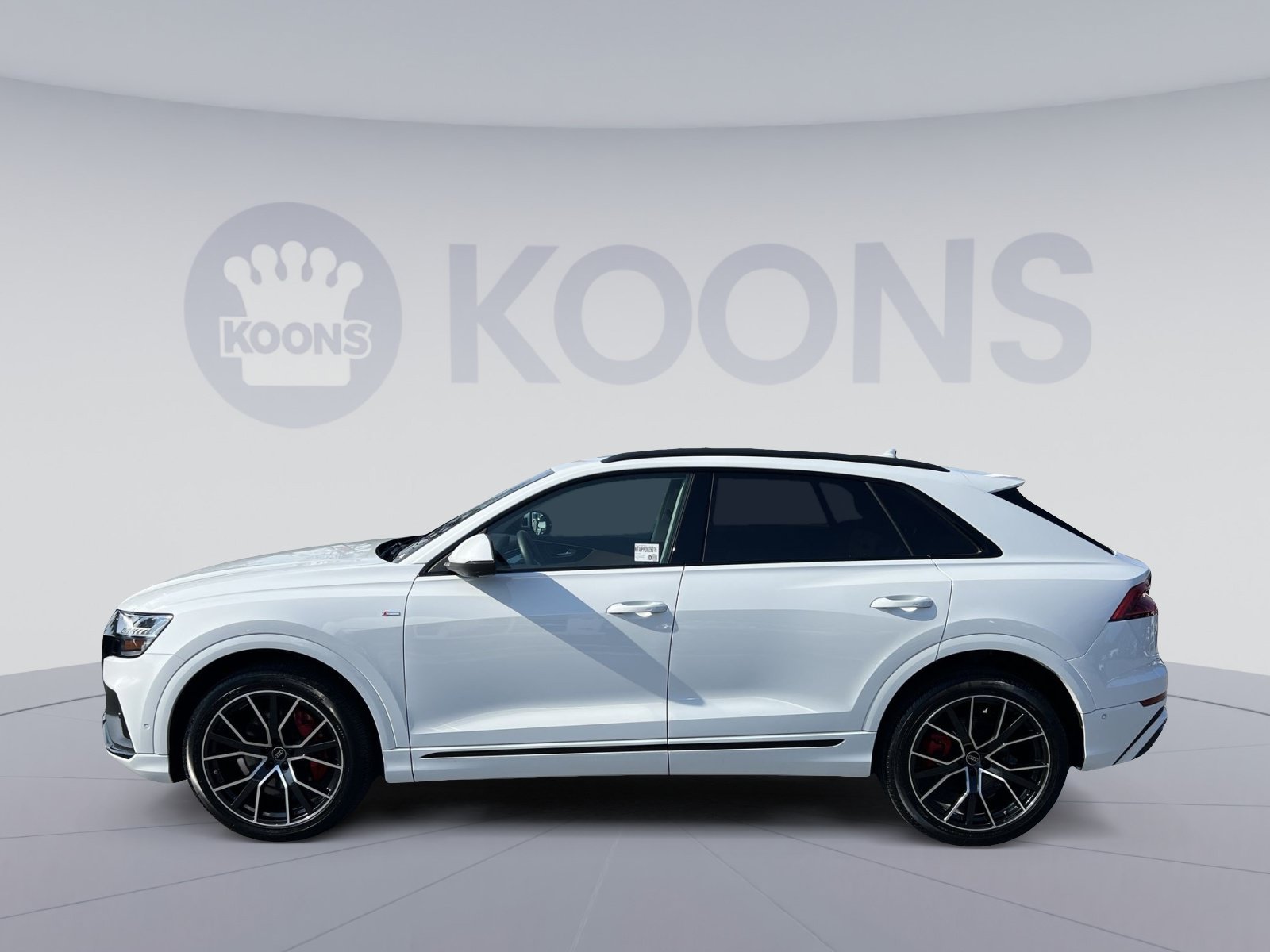 Used 2023 Audi Q8 Premium Plus w/ Premium Plus Package AWD/4WD image 2