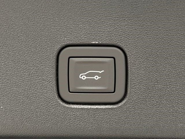 New 2027 Cadillac Optiq Sport RWD image 23