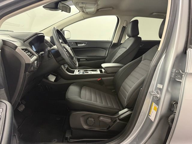 Used 2023 Ford Edge SE image 26