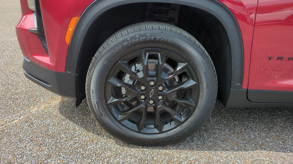 New 2026 Chevrolet Traverse LT w/ Midnight/Sport Edition FWD image 10