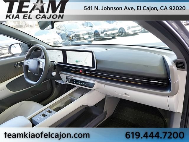Used 2025 Hyundai Ioniq 6 Limited RWD image 11