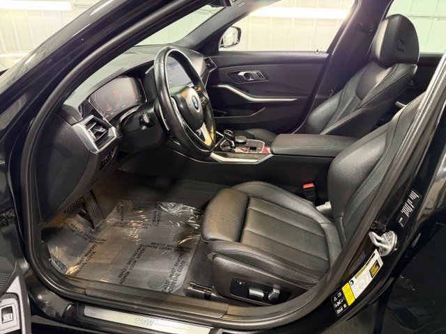 Used 2020 BMW 330i xDrive Sedan w/ Driving Assistance Package AWD/4WD image 11