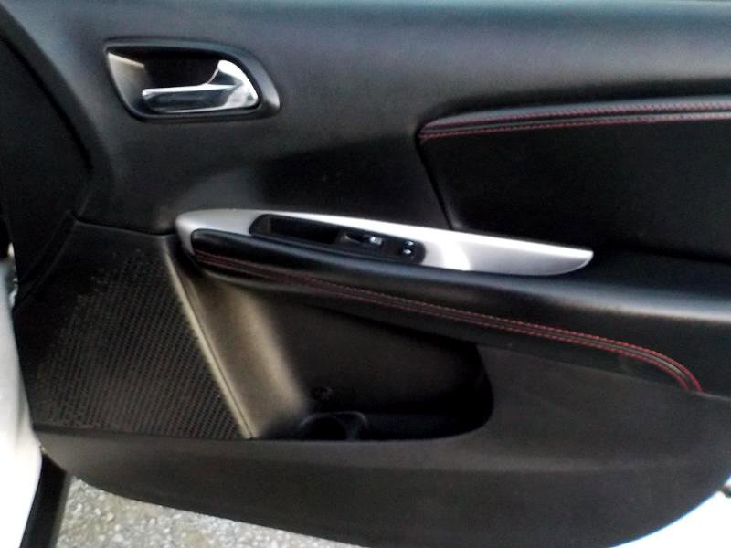 Used 2019 Dodge Journey GT image 27