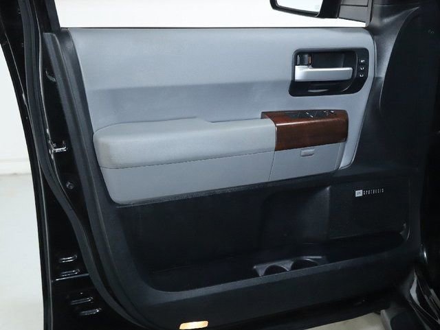 Used 2012 Toyota Sequoia Platinum image 18