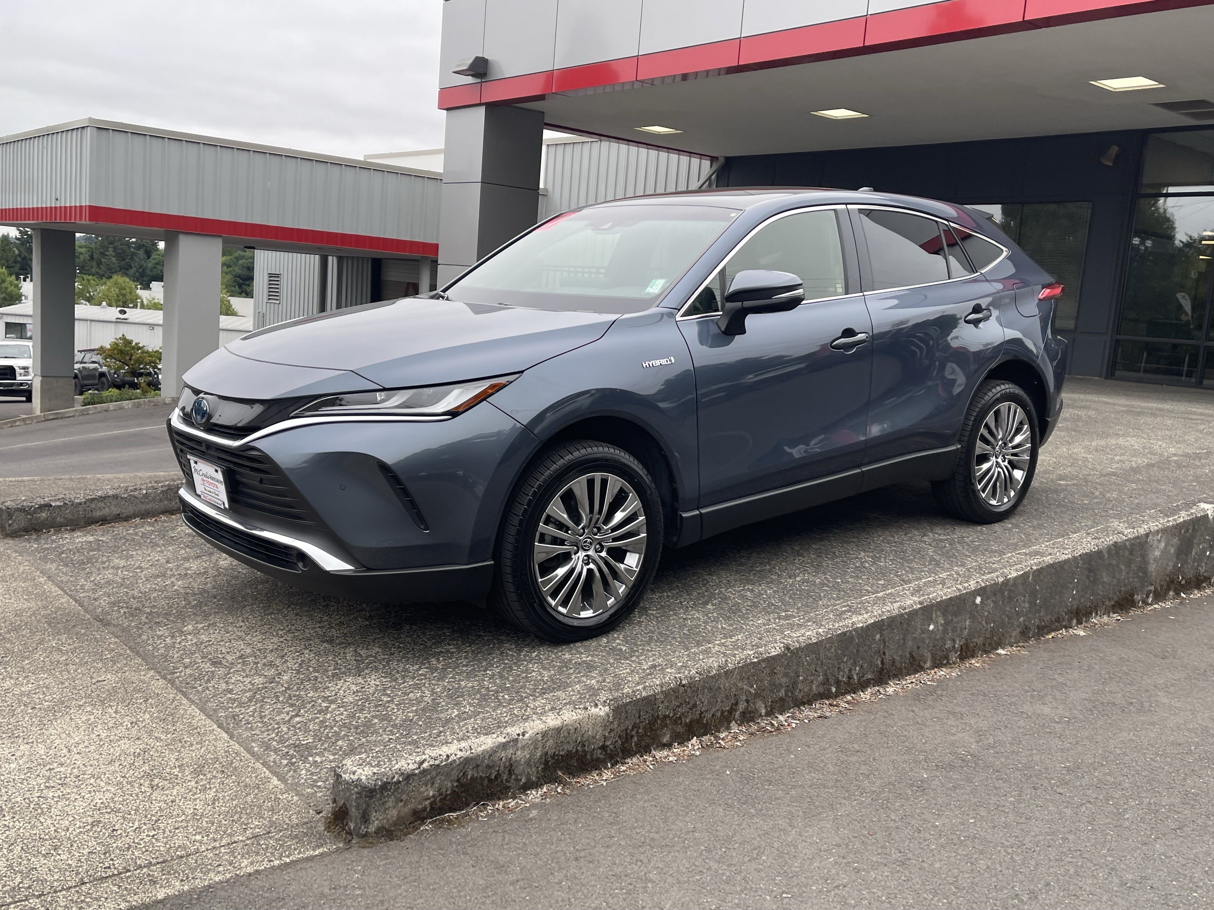 Certified 2021 Toyota Venza Limited w/ Advanced Technology Package AWD/4WD image 4