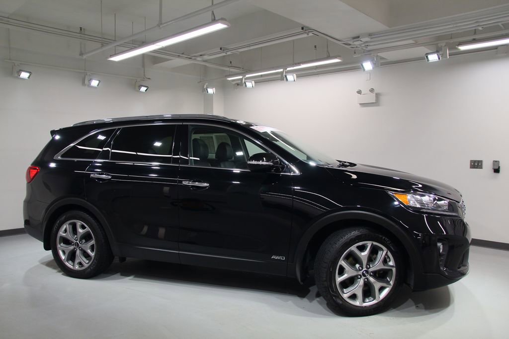 Used 2019 Kia Sorento EX AWD/4WD image 11