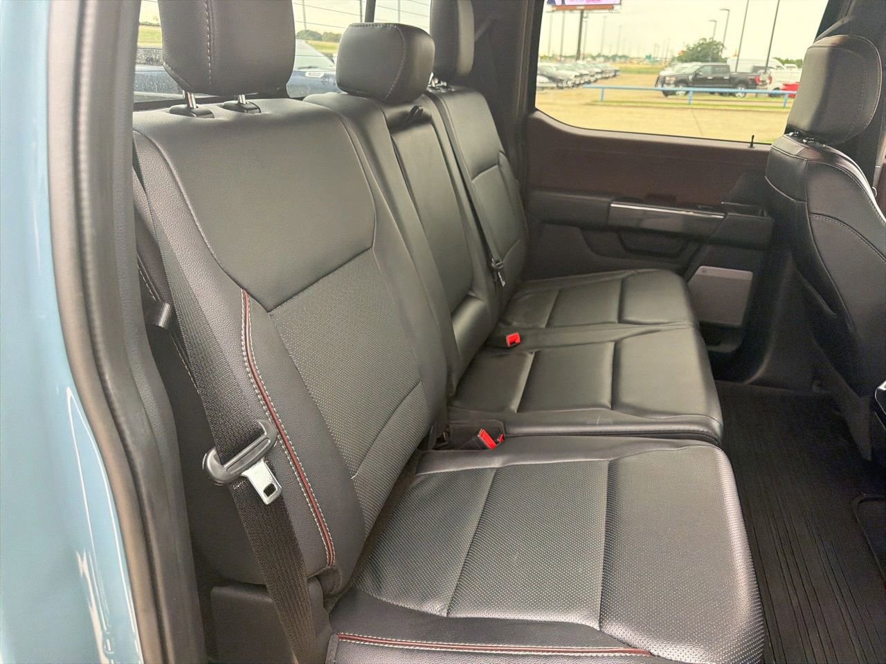 Used 2023 Ford F150 Lariat AWD/4WD image 16
