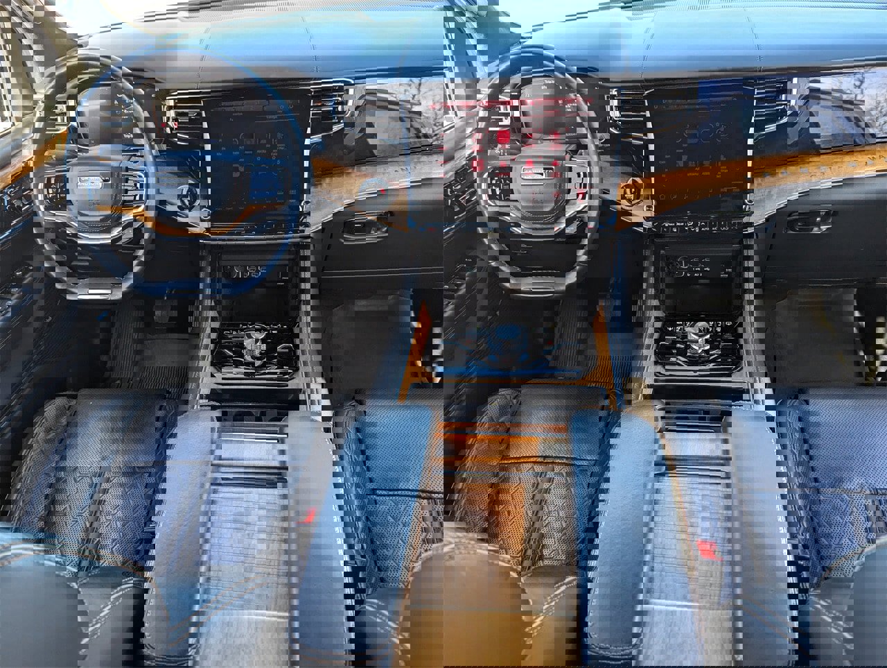 Used 2024 Jeep Grand Wagoneer L Series III image 18