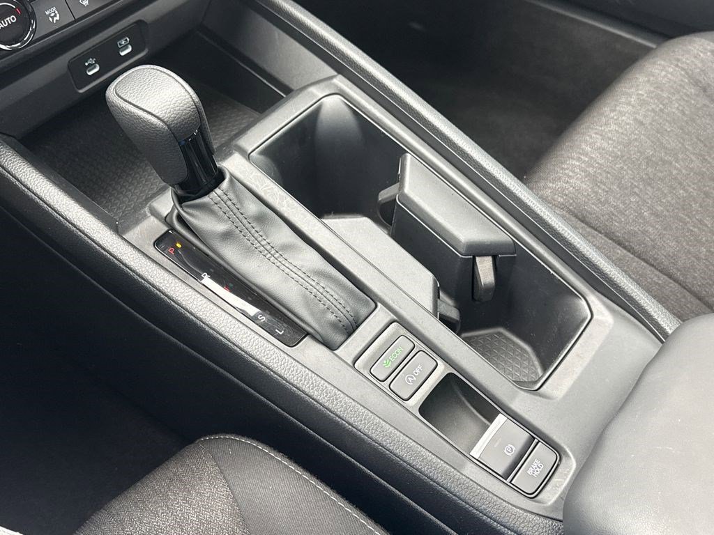 Certified 2024 Honda Accord EX image 29