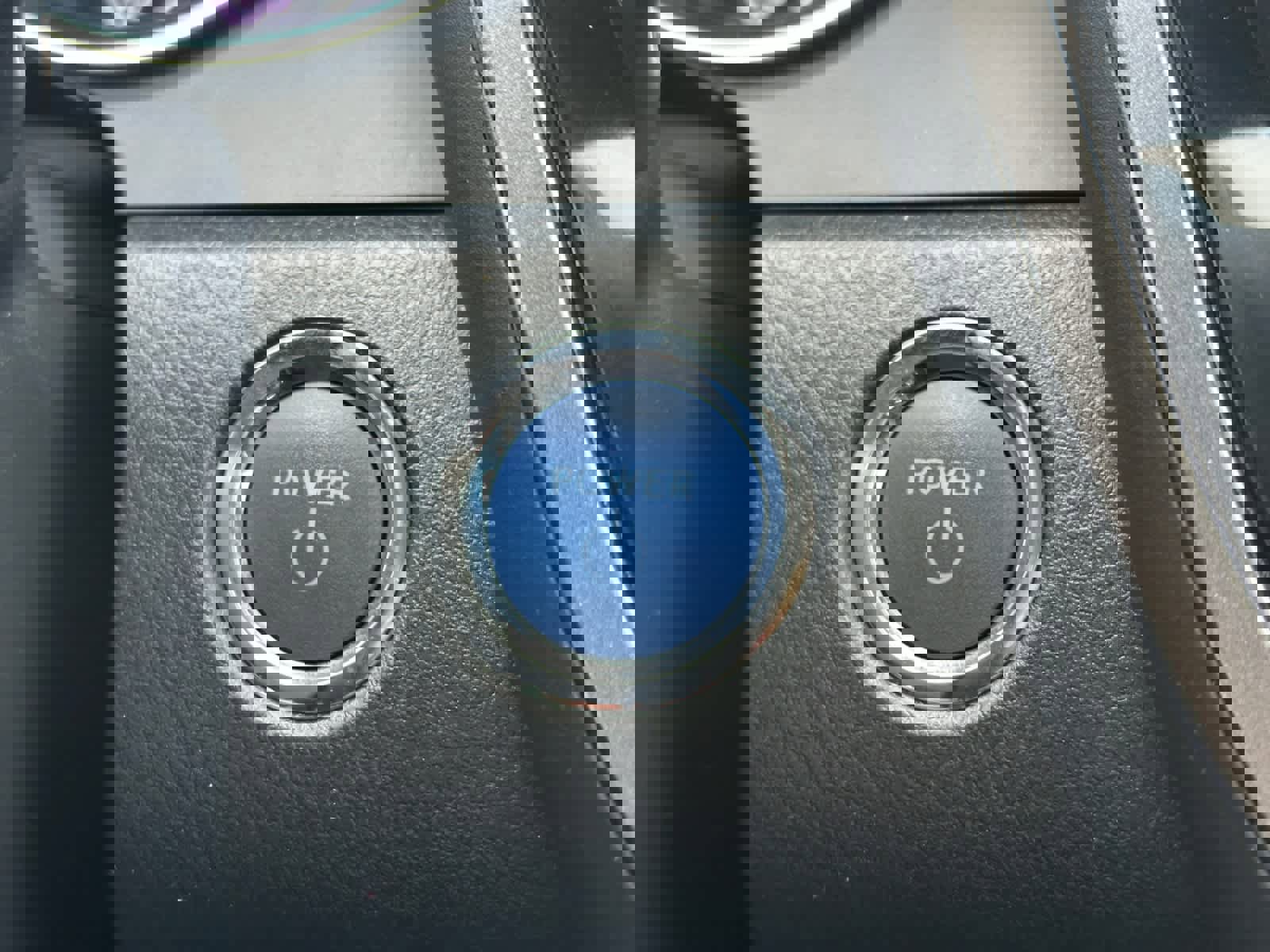 Used 2020 Toyota Camry XLE image 7