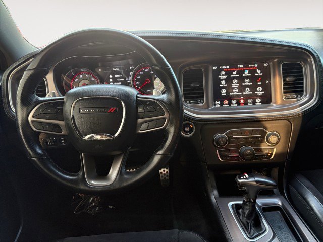 Used 2022 Dodge Charger R/T w/ Plus Group RWD image 5