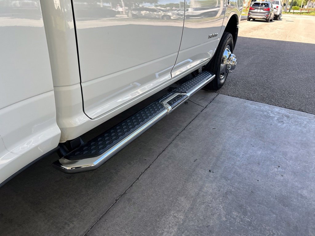 Used 2024 RAM 3500 Big Horn AWD/4WD image 24