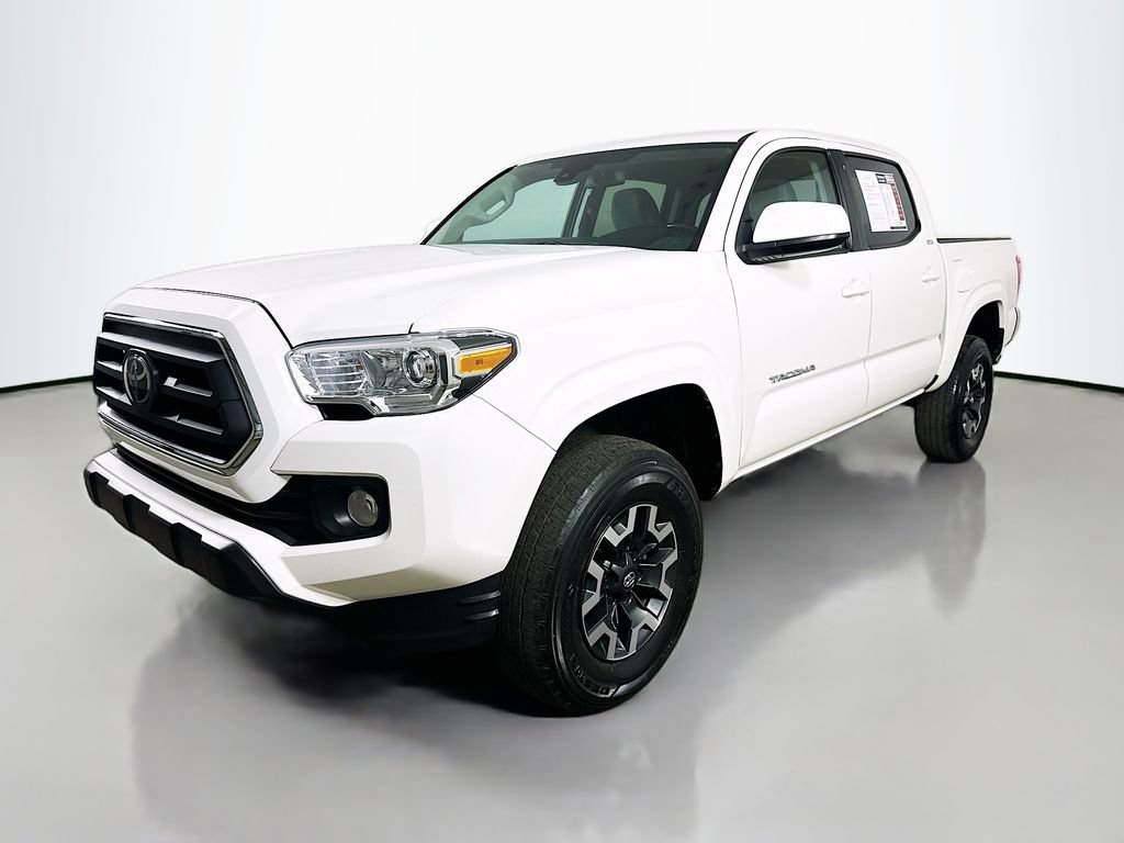 Used 2023 Toyota Tacoma SR5 video 3