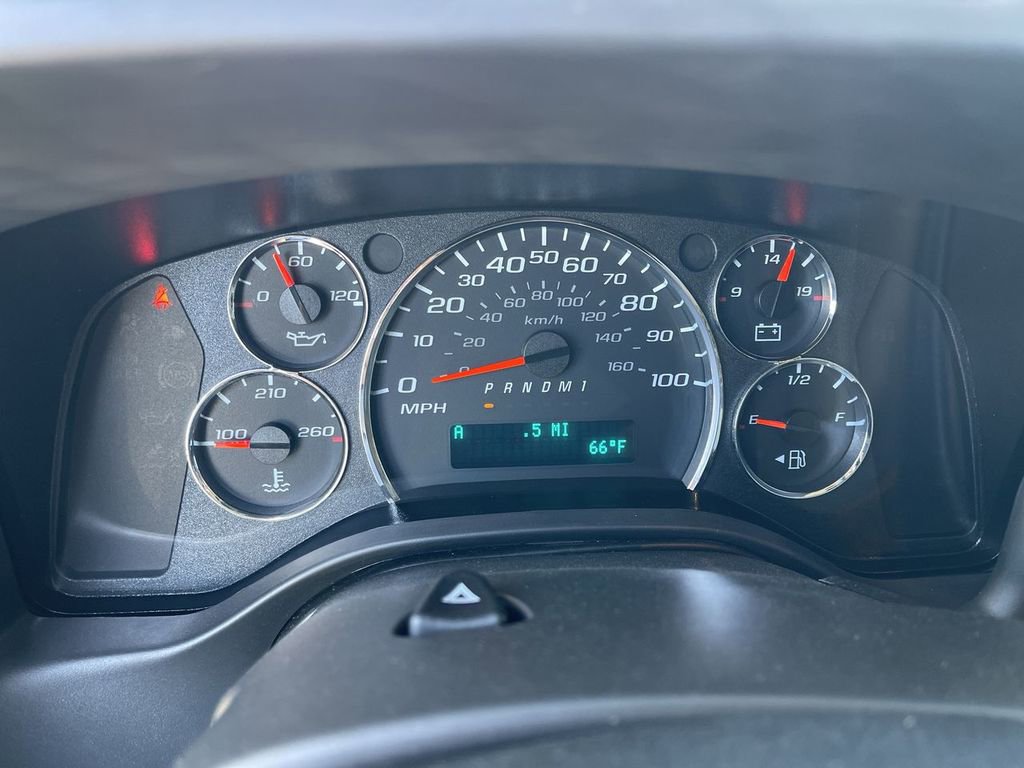 New 2025 Chevrolet Express 2500 w/ Driver Convenience Package RWD image 9