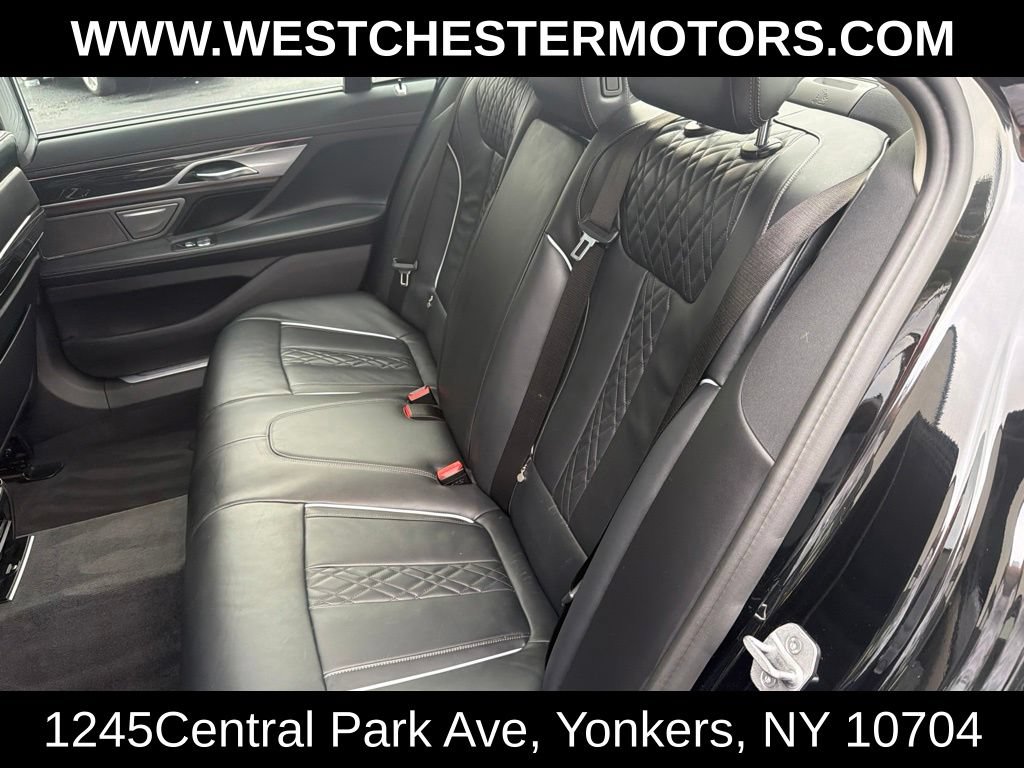 Used 2022 BMW 740i xDrive w/ Premium Package AWD/4WD image 27