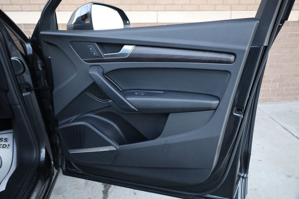 Used 2018 Audi Q5 2.0T Premium Plus w/ Premium Plus Package image 24