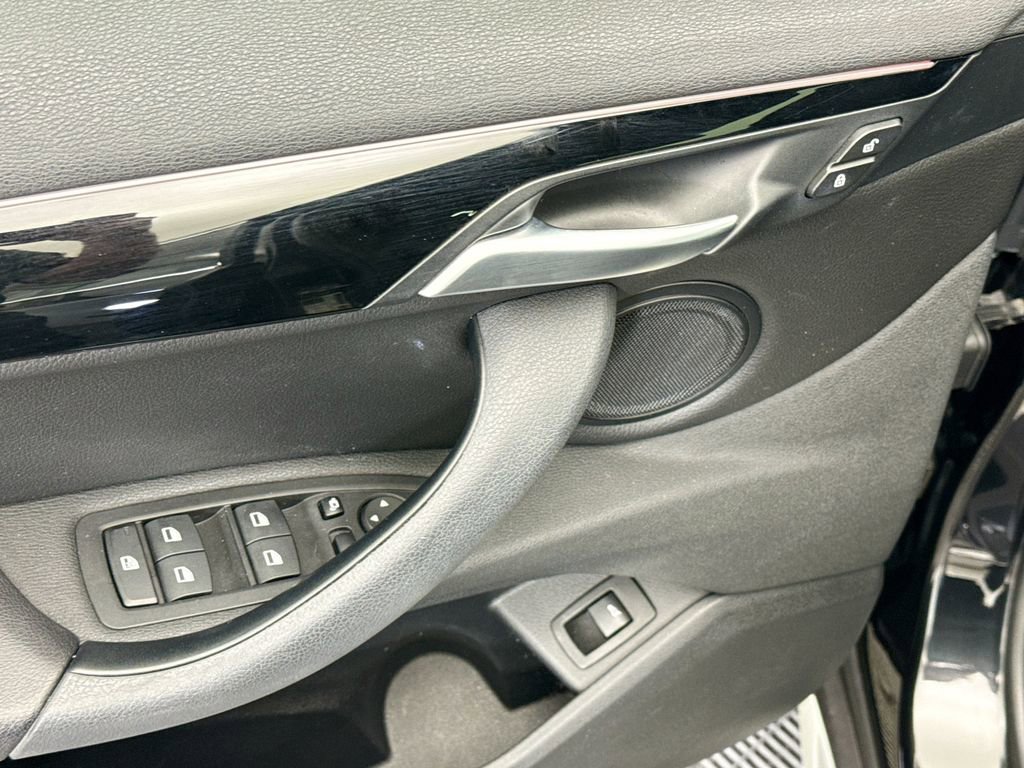 Used 2019 BMW X1 xDrive28i w/ Convenience Package image 22