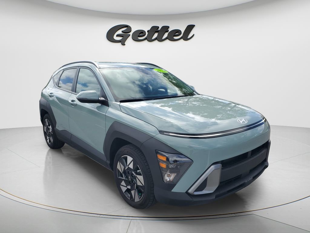 Certified 2024 Hyundai Kona SEL w/ Convenience Package image 3