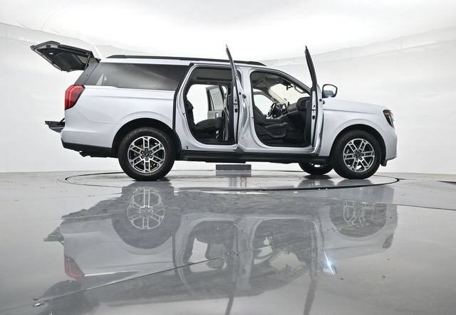 Certified 2025 Ford Expedition Max Active AWD/4WD image 58