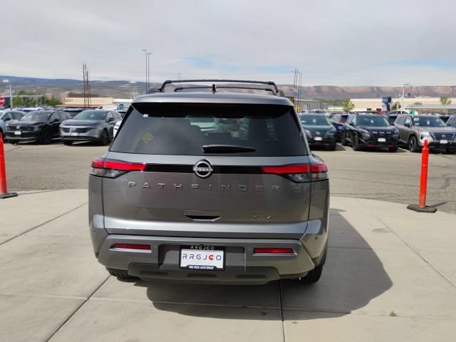 New 2026 Nissan Pathfinder SL w/ Cargo Package AWD/4WD image 6