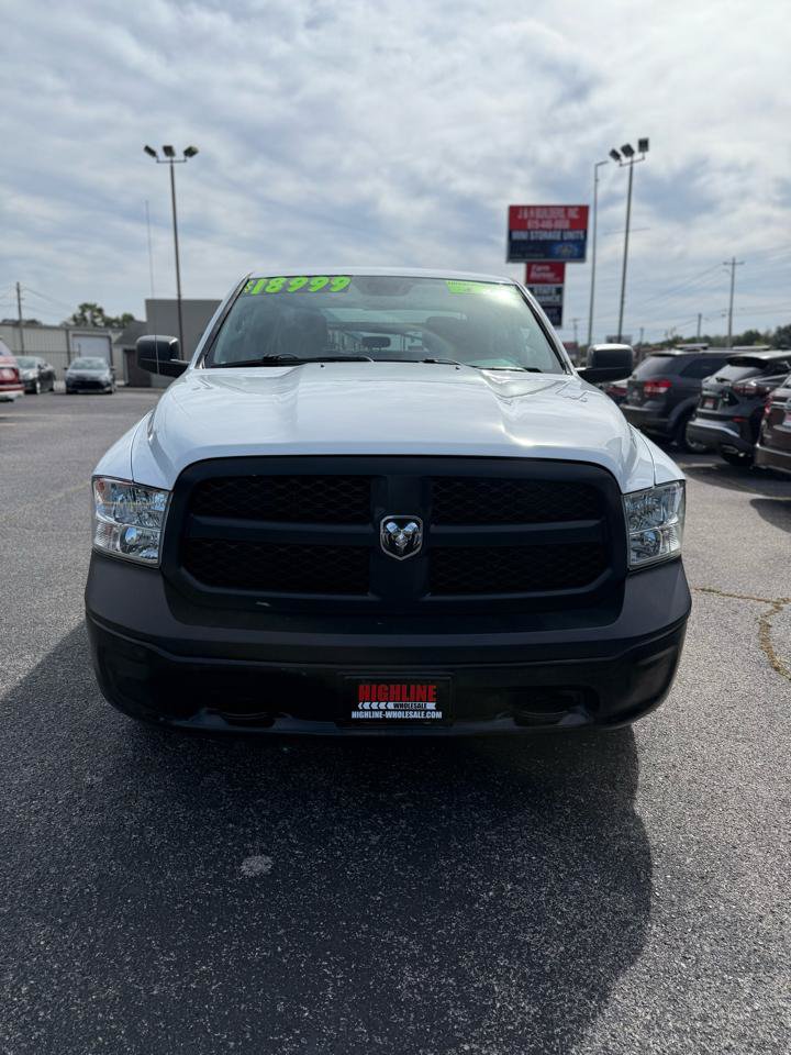 Used 2019 RAM 1500 Classic Tradesman AWD/4WD image 2