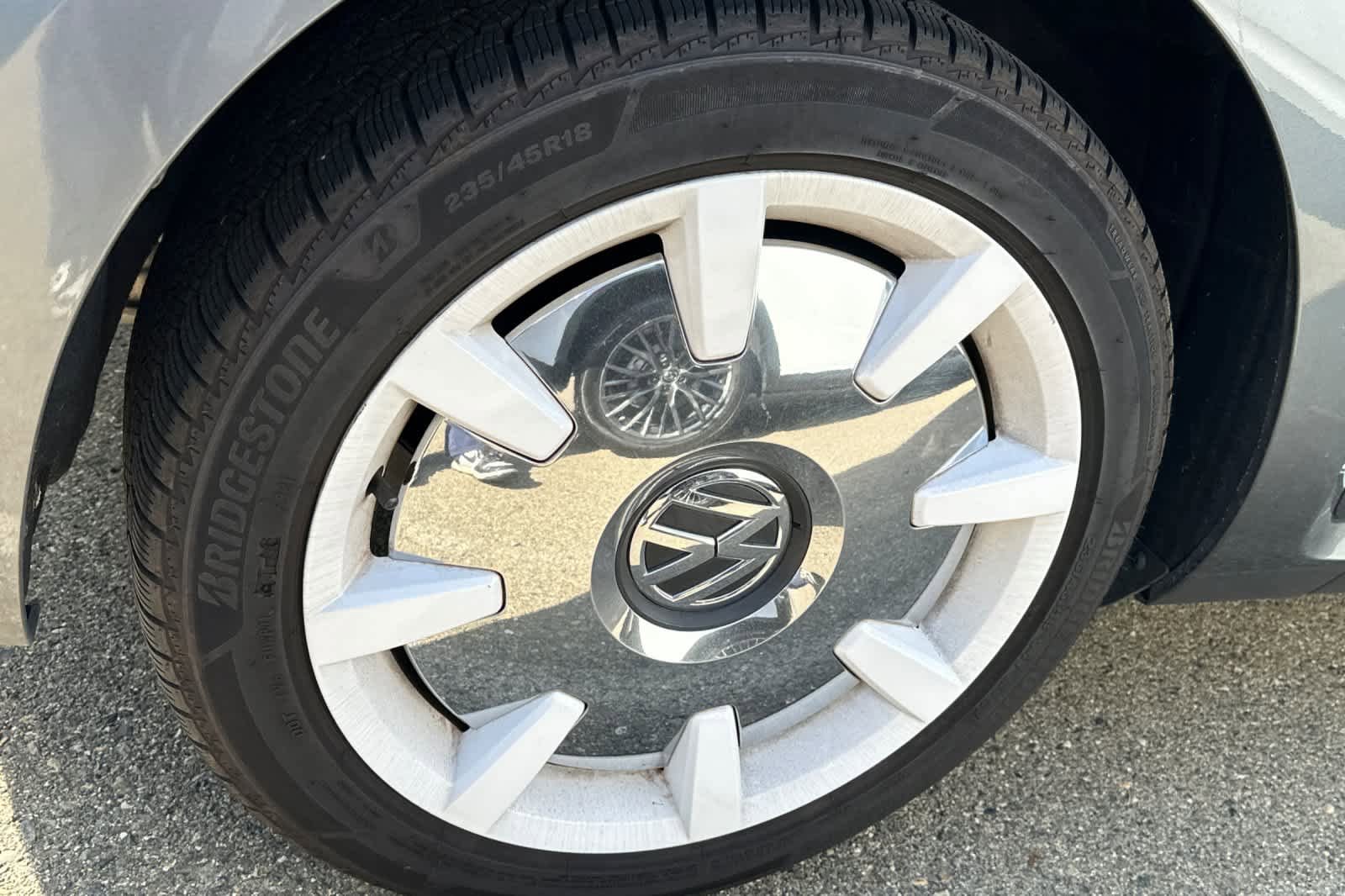 Used 2019 Volkswagen Beetle 2.0T Final Edition SEL FWD image 14