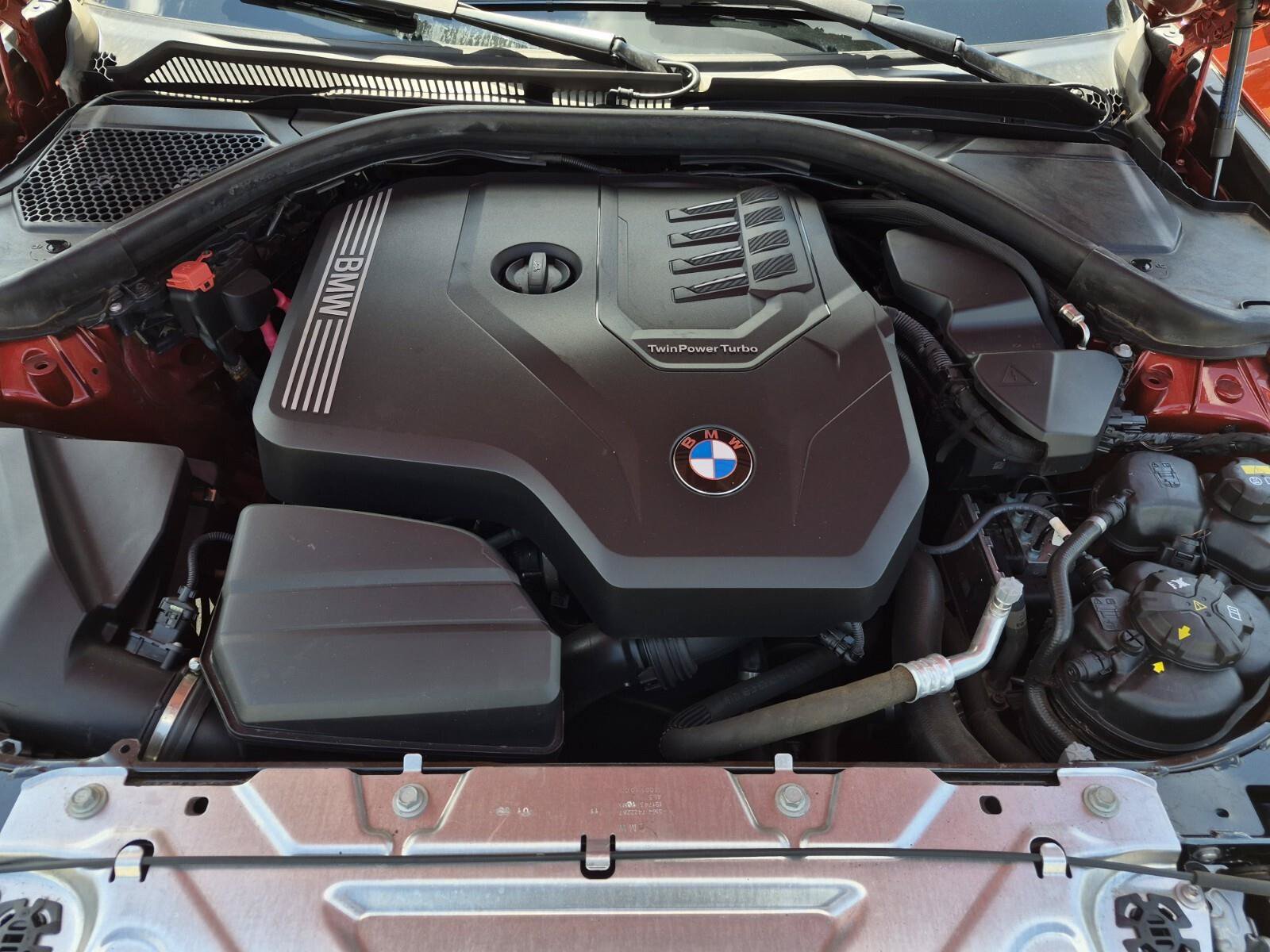 Used 2022 BMW 330i Sedan w/ Driving Assistance Package RWD image 9