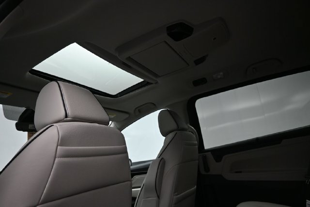 New 2027 Honda Odyssey Touring image 15