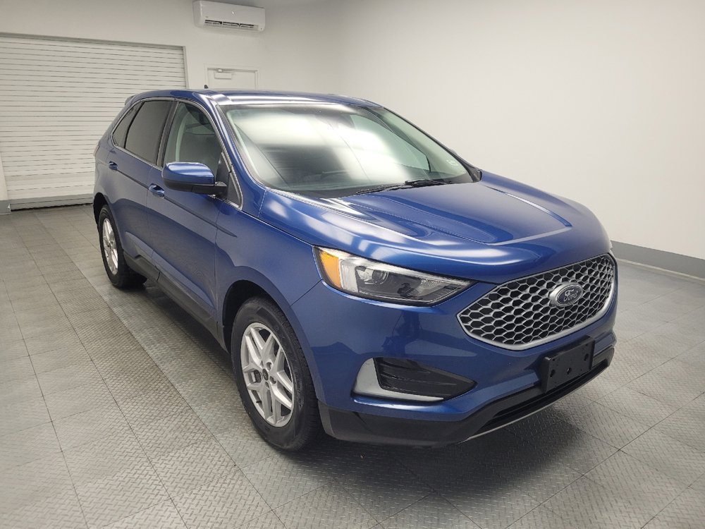 Used 2023 Ford Edge SEL image 13