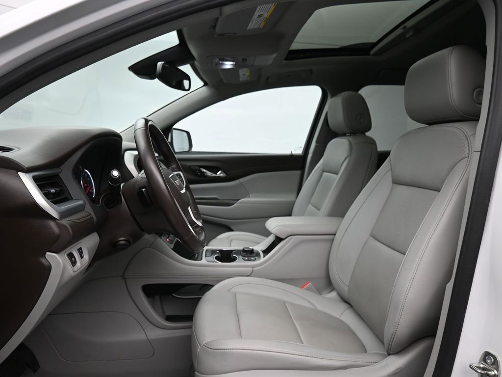 Used 2021 GMC Acadia SLT w/ Premium Package image 10