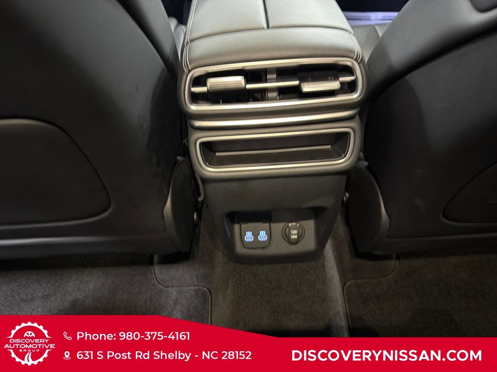 Used 2025 Genesis GV80 2.5T Standard AWD/4WD image 35