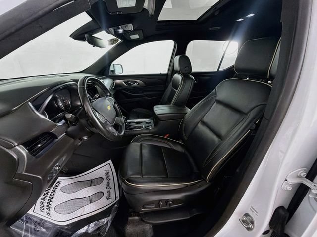 Used 2023 Chevrolet Traverse Premier AWD/4WD image 22