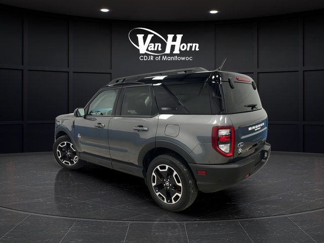 Used 2023 Ford Bronco Sport Outer Banks w/ Tech Package AWD/4WD image 5