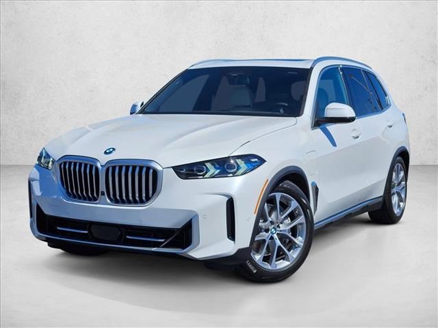 New 2026 BMW X5 xDrive50e image 1