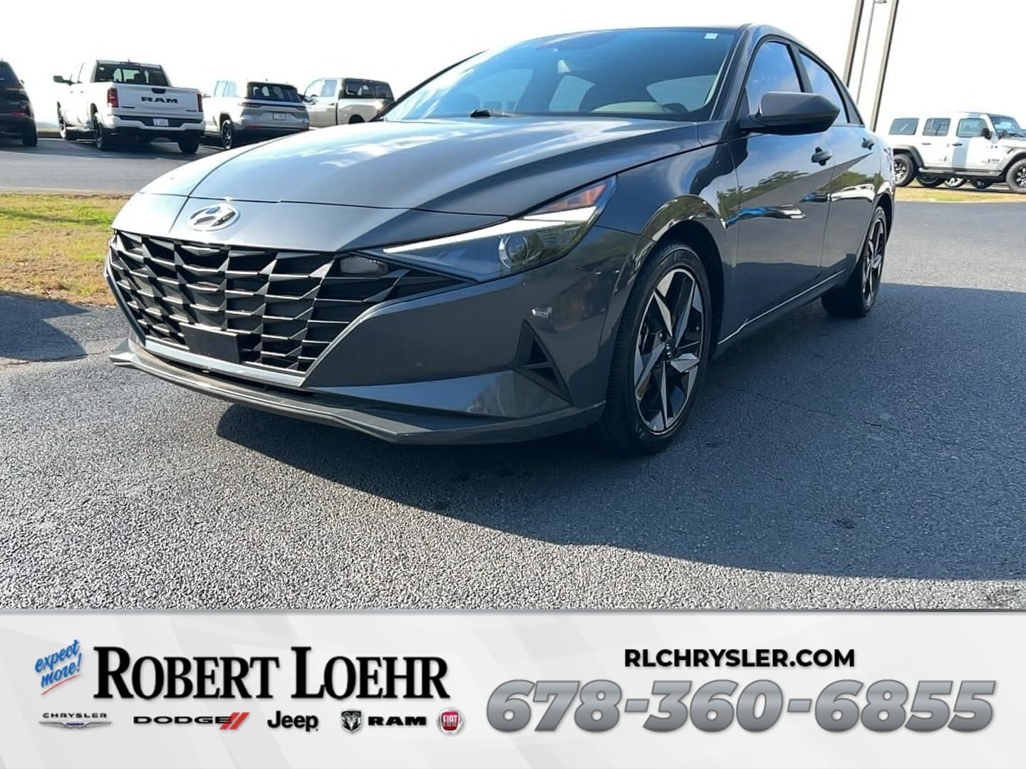 Used 2023 Hyundai Elantra SEL w/ Convenience Package image 1