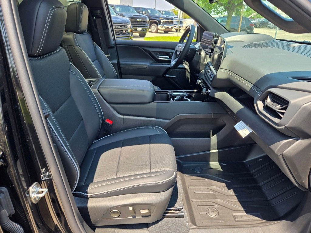 New 2026 Chevrolet Silverado EV LT image 5