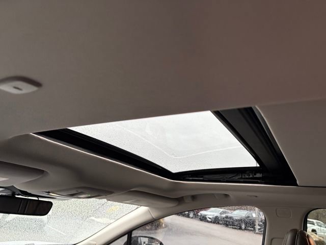 Certified 2025 Nissan Murano Platinum w/ Cargo Package image 12