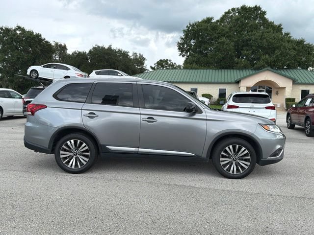 Used 2020 Mitsubishi Outlander ES FWD image 6