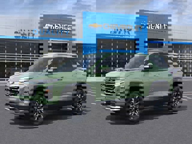 New 2026 Chevrolet Equinox LT w/ Convenience Package II image 2