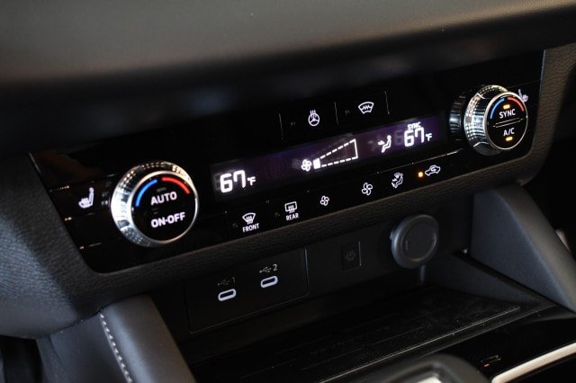 New 2026 Mitsubishi Outlander SE AWD/4WD image 34