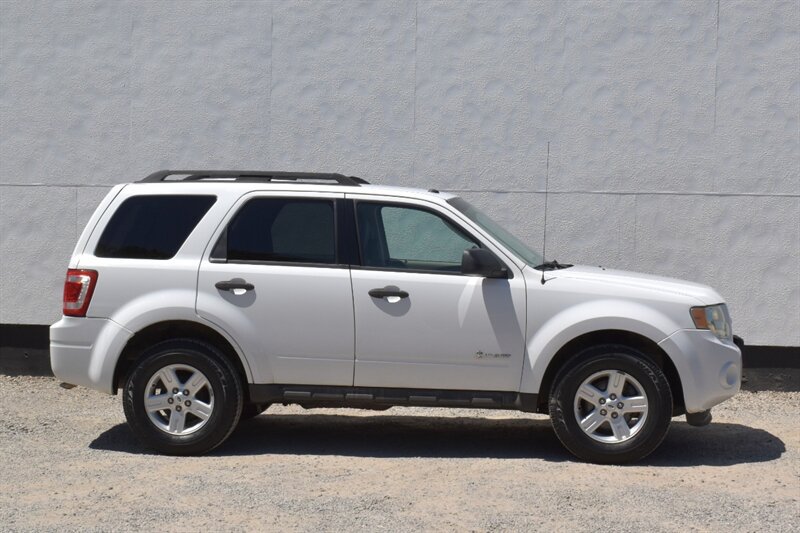 Used 2009 Ford Escape 2WD Hybrid image 6