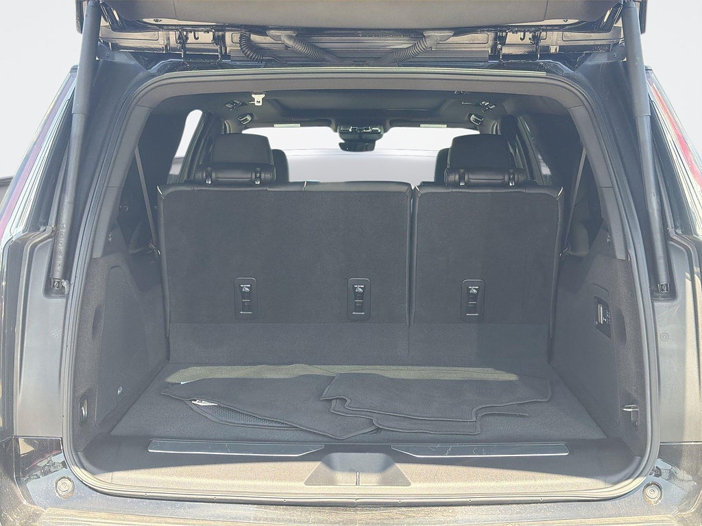 Certified 2025 Cadillac Escalade ESV Sport AWD/4WD image 25