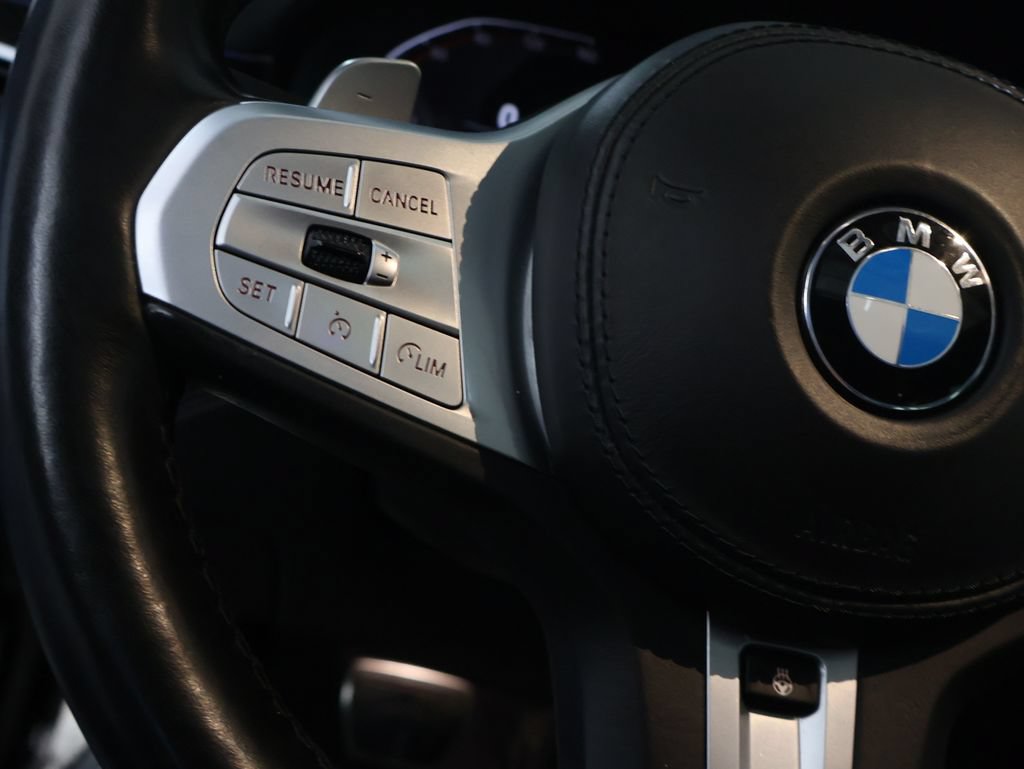 Used 2021 BMW 740i xDrive w/ M Sport Package AWD/4WD image 19